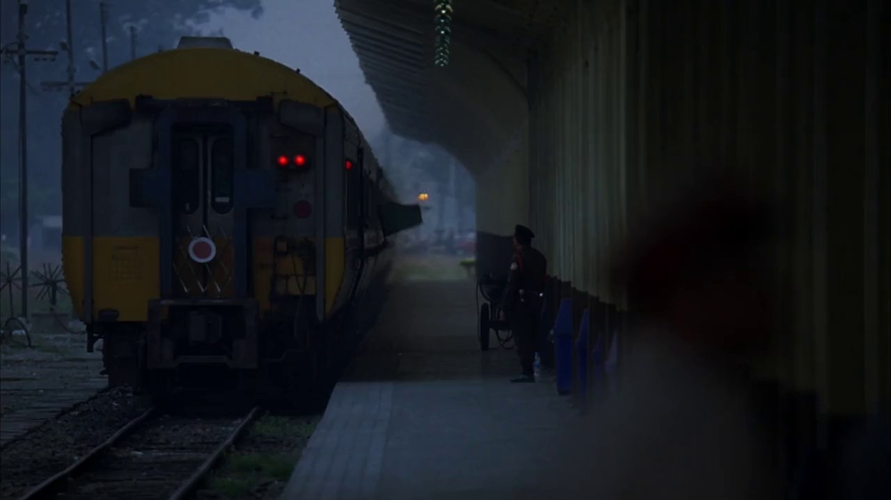 Sniper 3 (2004) WEBRip Hindi + Tam + Eng 720p x264 AVC AAC 2.0.mkv.0001